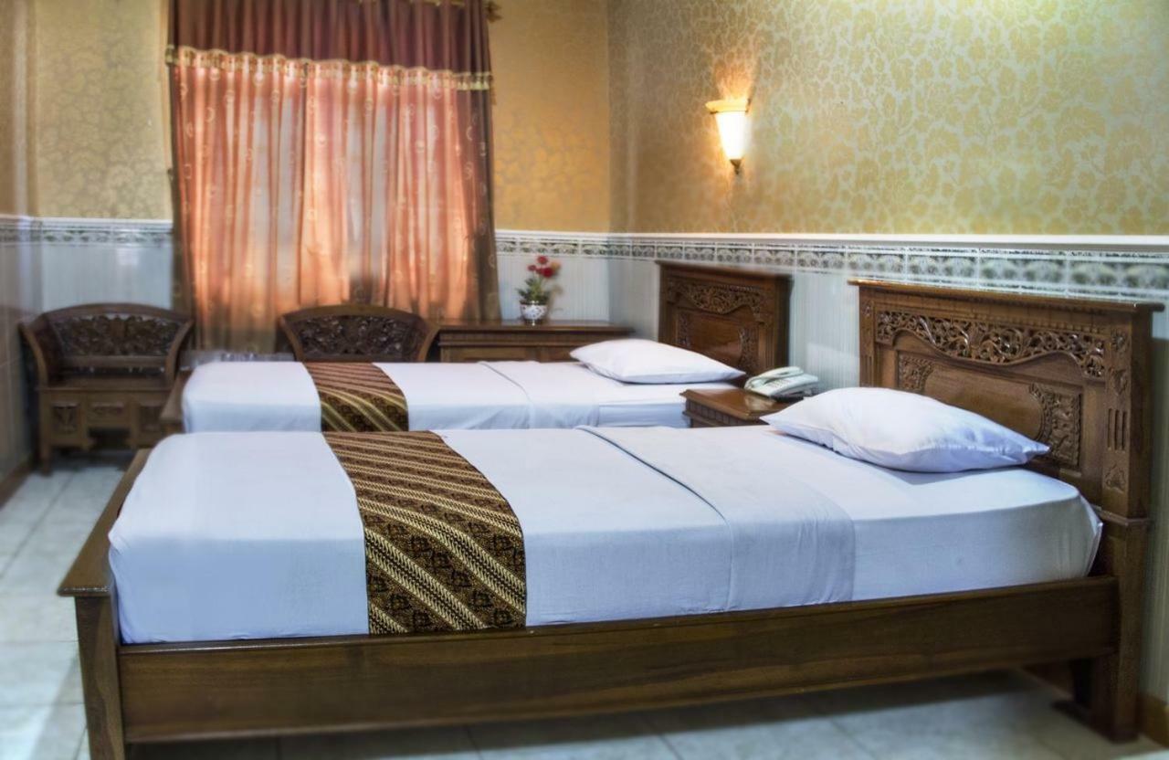 Hotel Wiwi Perkasa 2 Indramayu Exterior foto